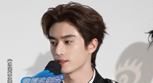 被室友男朋友cao翻了h文